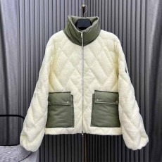 몽클레어 Moncler 여성 패딩 M02956