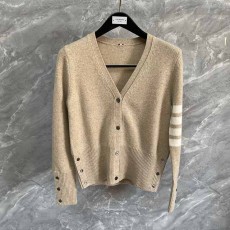 톰브라운 THOMBROWNE 여성 니트 가디건 T4885