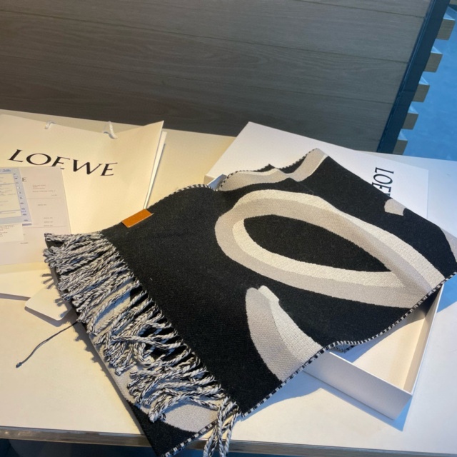 로에베 LOEWE 남여공용 머플러 021