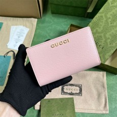 구찌 GUCCI  스크립트 지퍼 지갑 772640 GU1034