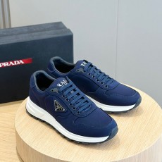 프라다 PRADA 남성 스니커즈 PR100