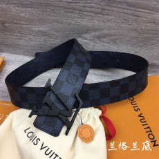 루이비통 LOUIS VUITTON  남성 벨트 LV0720