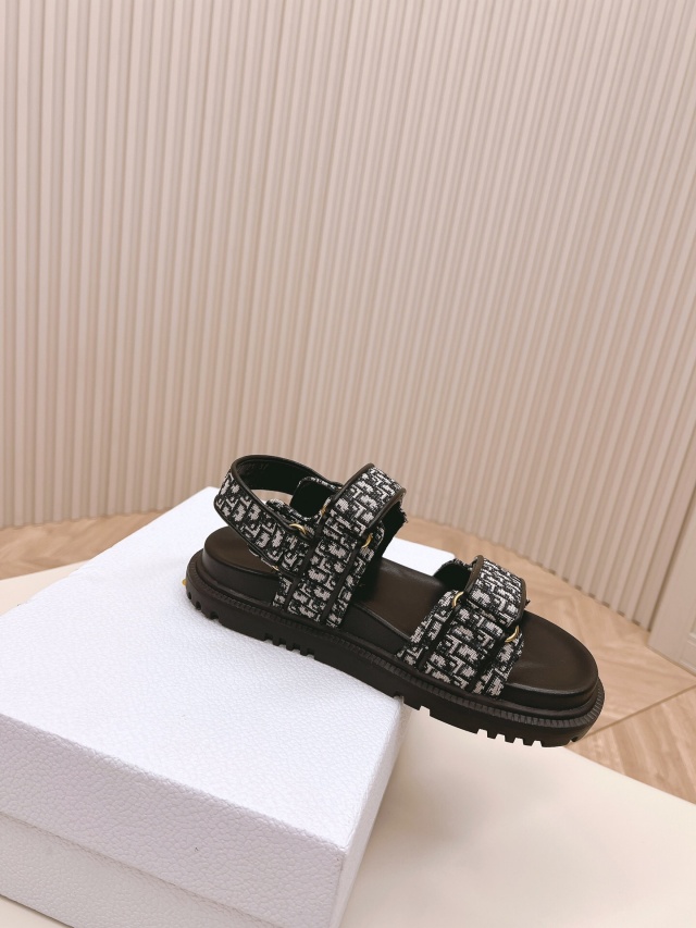 디올 DIOR 여성 샌들 D17661