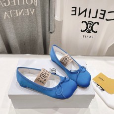 메종 마르지엘라 Maison Margiela 여성 펌퍼스 MG005