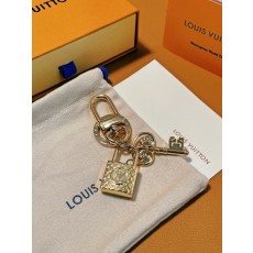 루이비통 LV 여성 열쇠고리 LV0126