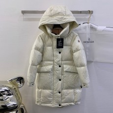 몽클레어 Moncler 여성 패딩 M03584