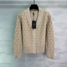 펜디 FENDI 여성 니트 가디건 F215