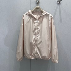 몽클레어 Moncler 여성 바람막이 자켓 M03687