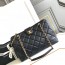 샤넬 CHANEL 24A 볼링 핸드백 C2498