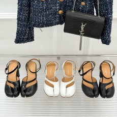 메종 마르지엘라 Maison Margiela 여성 샌들 MG023