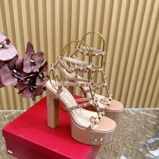 발렌티노 VALENTINO 플랫폼 샌들 VN1481