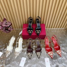 발렌티노 VALENTINO V로고 슬링백 펌프스  VN1483