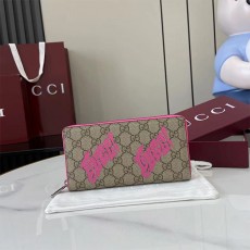 구찌 GUCCI 투톤 GG 모노그램 지퍼 장지갑 835324 GU1427