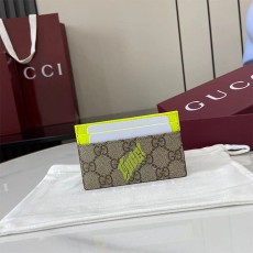 구찌 GUCCI GG 투톤 플랫 카드지갑 835322 GU1428