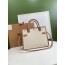 버버리 BURBERRY 미디엄 타이틀백 BB0724