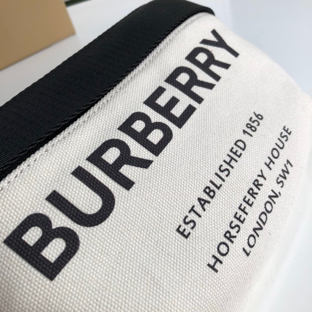 버버리 BURBERRY 남여공용 범백 BB0762