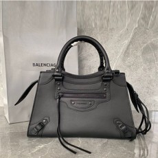 발렌시아가 Balenciaga 여성 토트백 BC0350