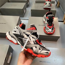 발렌시아가 Balenciaga 남여공용 트랙슈즈 BG0557