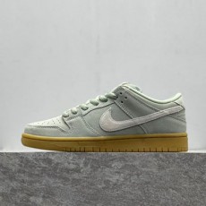 나이키 NIKE SB 덩크 로우 프로 호라이즌 그린 남여공용 스니커즈 NK0067