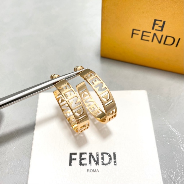 펜디 FENDI 바게트 귀걸이 FD0005