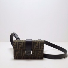 펜디 FENDI 여성 바게트백  FD0738