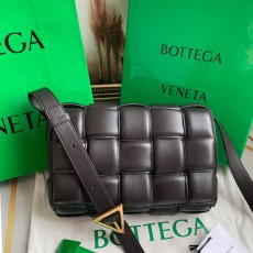 보테가 BOTTEGA VENETA  패딩 카세트백 BO0631