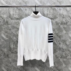 톰브라운 THOMBROWNE 남여공용 목폴라 니트 T2118