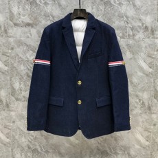 톰브라운 THOMBROWNE 남성 데님 패딩 자켓 T395