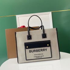 버버리 BURBERRY 미디엄 투톤 캔버스 레더 프레야 토트백 BB0793