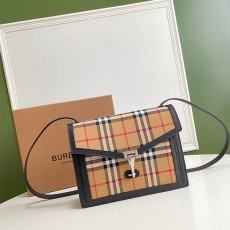 버버리 BURBERRY 맥퀸 스몰 크로스백 BB0821