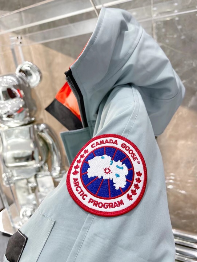 캐나다구스 CANADAGOOSE 남여공용 패딩 CS0351