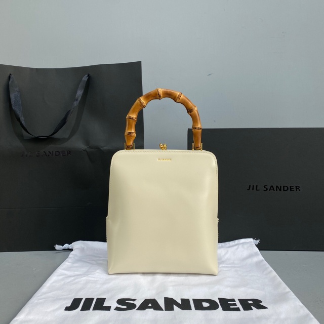 질샌더 JIL SANDER  고지백  JS0010