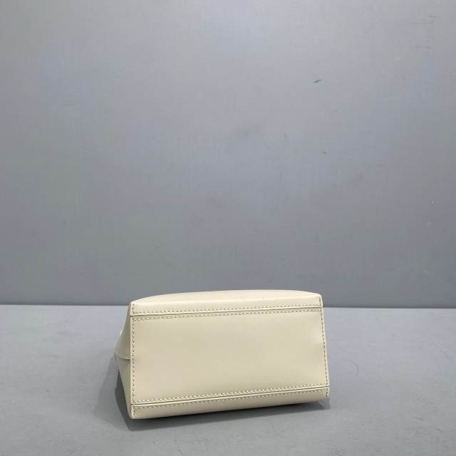 질샌더 JIL SANDER  고지백  JS0010