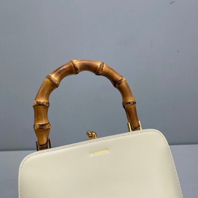 질샌더 JIL SANDER  고지백  JS0010