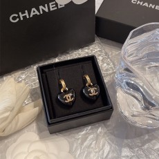 샤넬 CHANEL 귀걸이 CN0066