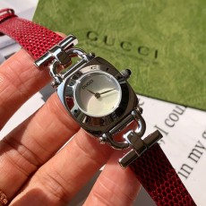 구찌 GUCCI 여성 시계 GC104