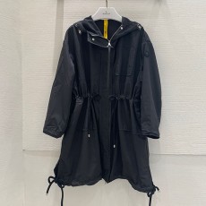 몽클레어 Moncler 여성 바람막이 코트 M02266