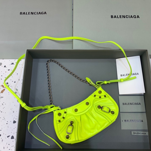 발렌시아가 Balenciaga 르카골 숄더백 BC0526