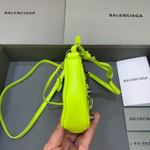 발렌시아가 Balenciaga 르카골 숄더백 BC0526