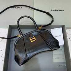 발렌시아가 Balenciaga 에디터 토트백 673116 BC0516