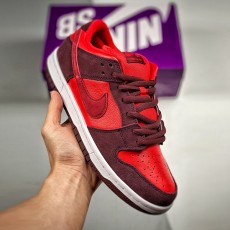 나이키 NIKE SB 덩크로우 체리 DM0807-600 NK0636