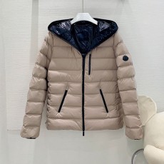 몽클레어 Moncler 여성 패딩 M02421