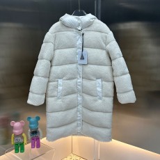 몽클레어 Moncler 여성 패딩 M02587