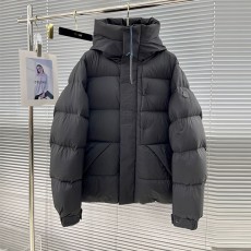 몽클레어 Moncler 남성 패딩 M02636