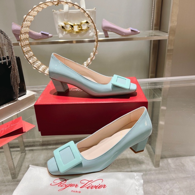 로저비비에 ROGER VIVIER 여성 펌프스 RV162