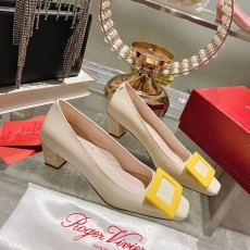 로저비비에 ROGER VIVIER 여성 펌프스 RV163