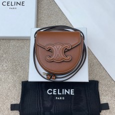 셀린느 CELINE 퀴르 트리오페 미니 베사체 10J303 CL0592