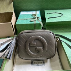 구찌 GUCCI 블론디 스몰 숄더백 742360 GU1060