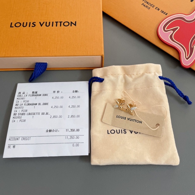 루이비통 LV 여성 귀걸이 LV0110