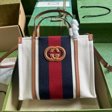 구찌 GUCCI 스몰 인터로킹 G 토트백 727728 GU1104